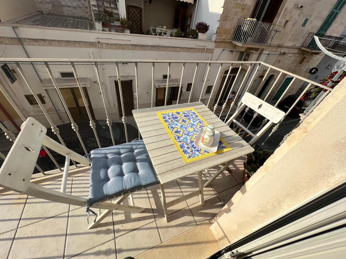 Donna Giulia Casa Vacanze Villa Полиняно а Маре Екстериор снимка