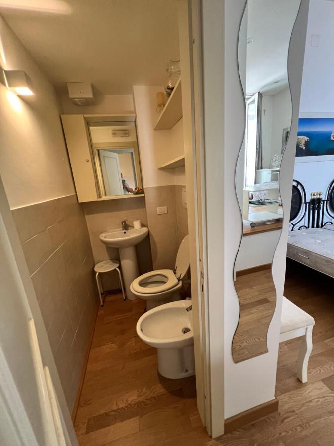 Donna Giulia Casa Vacanze Villa Полиняно а Маре Екстериор снимка