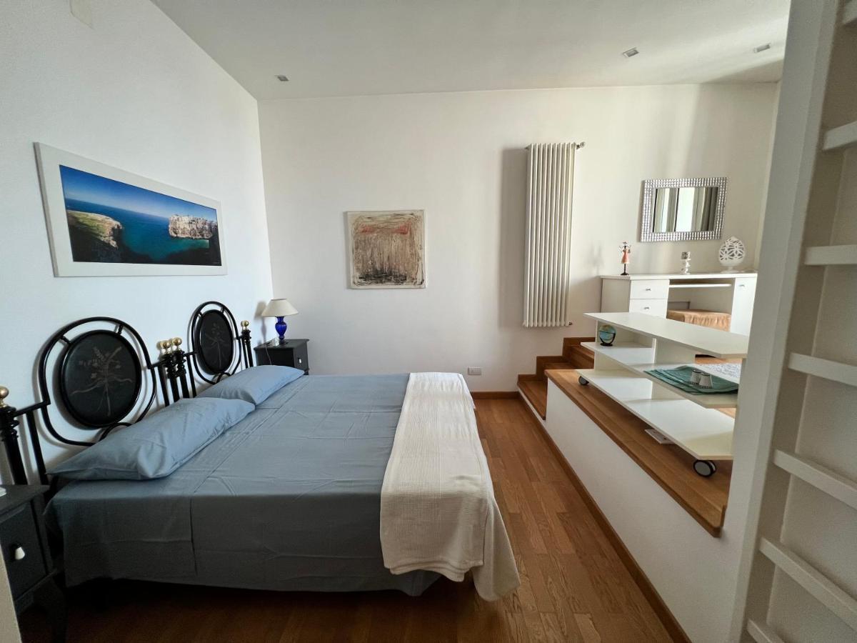Donna Giulia Casa Vacanze Villa Полиняно а Маре Екстериор снимка
