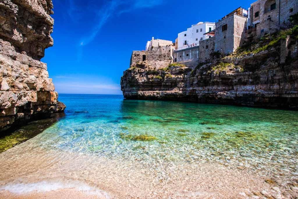 Donna Giulia Casa Vacanze Villa Полиняно а Маре Екстериор снимка